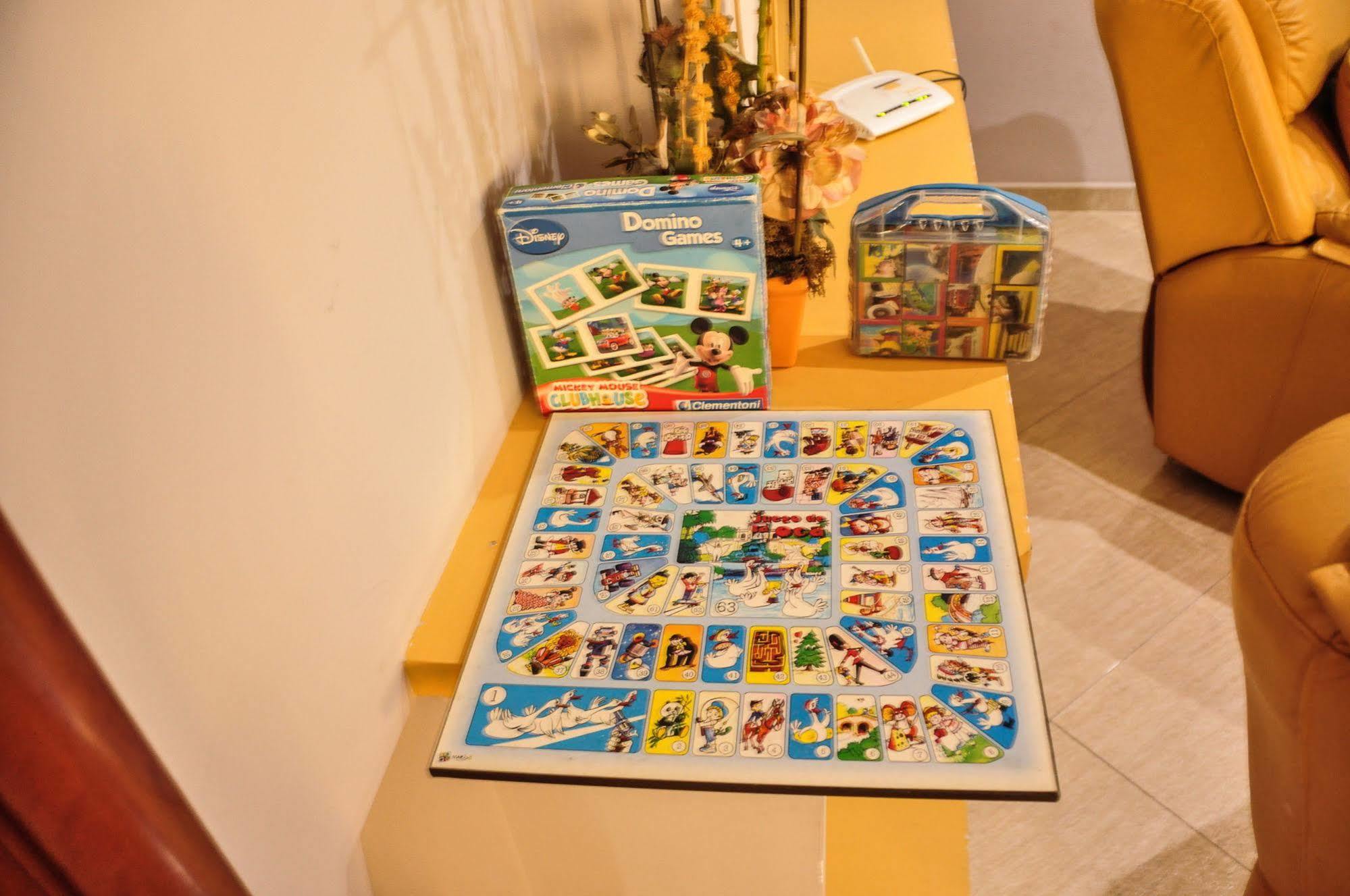 Alojamiento Villa Moles Salou Bagian luar foto