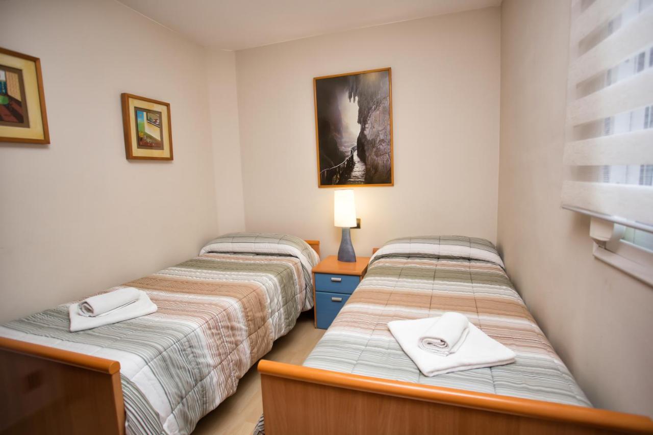 Alojamiento Villa Moles Salou Bagian luar foto