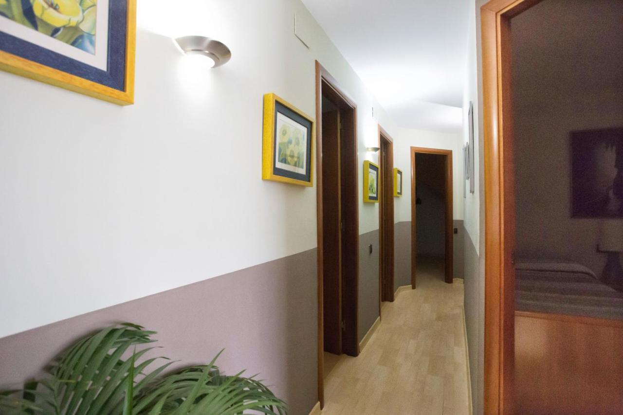 Alojamiento Villa Moles Salou Bagian luar foto